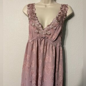 Soma Chic Mauve Silk Blend Slip Dress, Nightgown. Textured Fabric, Elastic Back